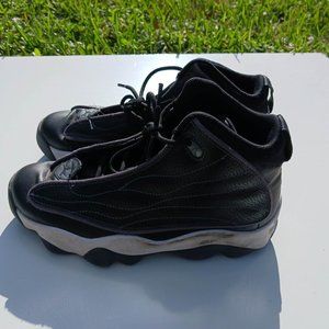 Jordan Pro Strong size 6 Black Grade School kids